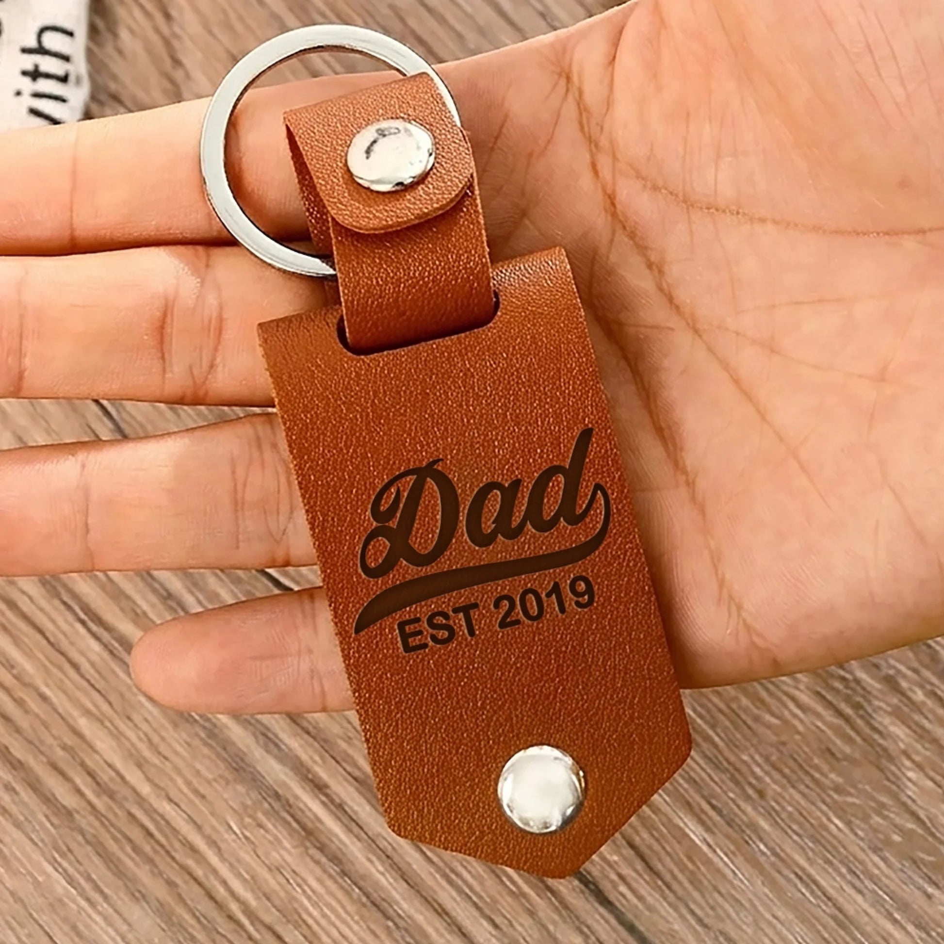 Personalized Daddy Day leather photo keychain with custom engraving