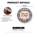 Día de Reyes ceramic plate details with wooden display stand
